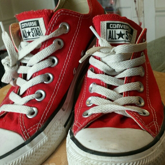 REPOSHING red converse. Price firm