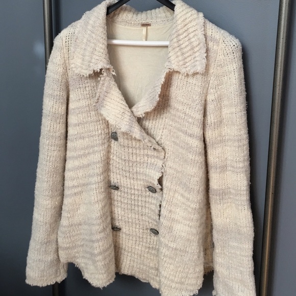 Free People chunky sweater!