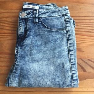 Refuge Stretchy Skinny Size 0