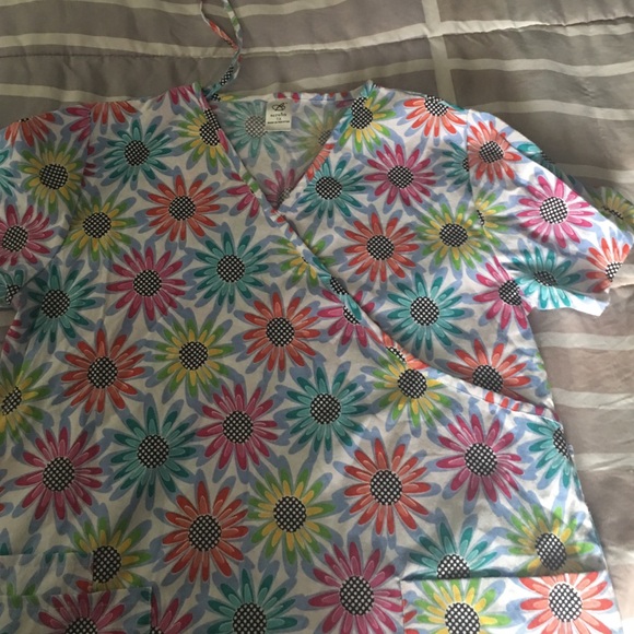 Scrub top