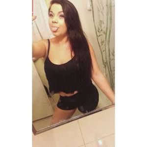 Meet your Posher, Veronica