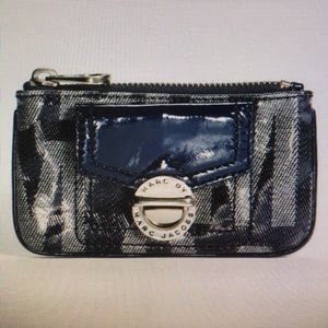 Marc By Marc Jacobs Laminated Logo Key Pouch 🔑