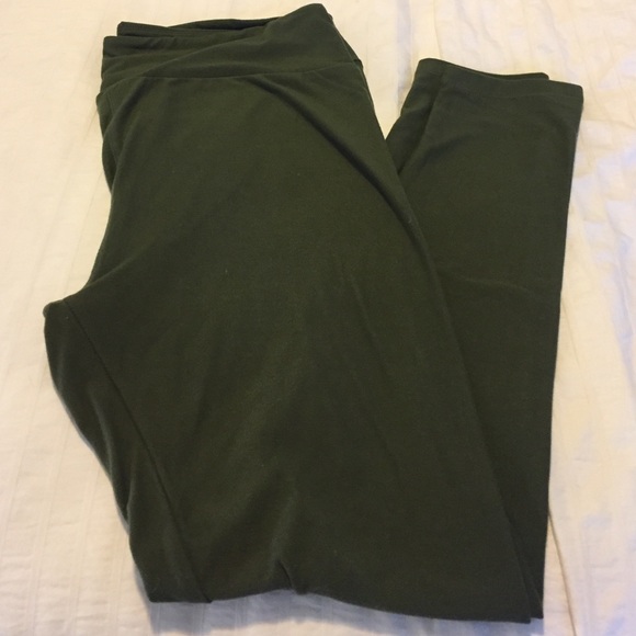 TC LuLaRoe Olive Green Leggings