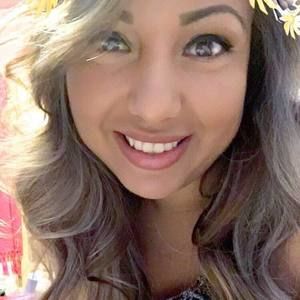 Meet your Posher, Jeannie