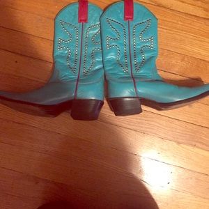 Frye size 7 cowboy boots