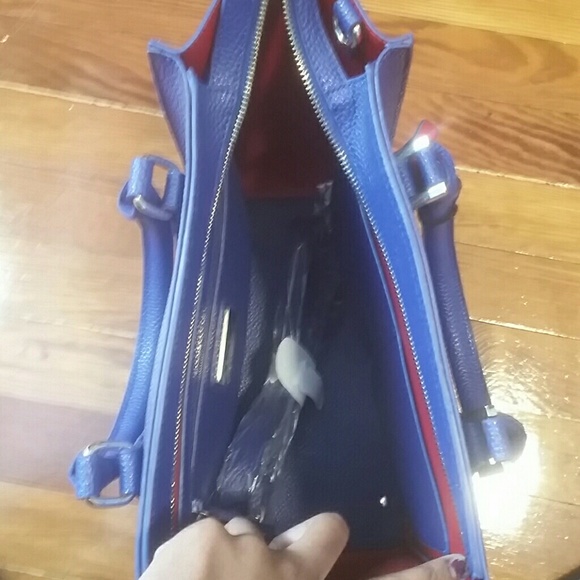 Blue and Red Purse - Picture 2 of 4