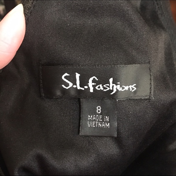 DONATED - Little black dress - Picture 3 of 4