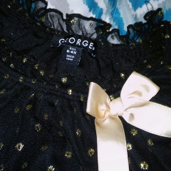 ❌SOLD❌ Girls' George shirt.