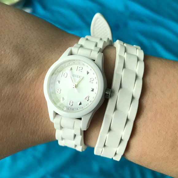White Guess wrap around watch - Picture 1 of 4
