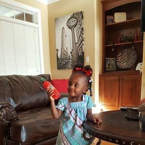 Meet your Posher, Larry