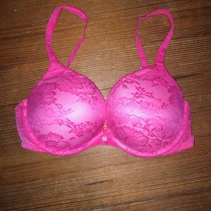 Victoria's Secret body by Victoria push up