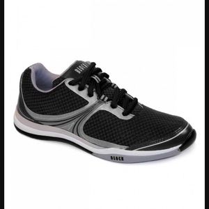 Bloch element dance shoes run like size 8.5