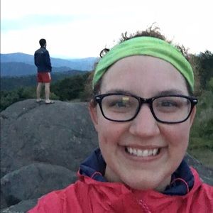 Meet your Posher, Megan