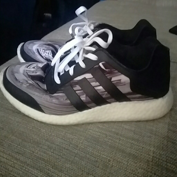 Adidas Pureboost RARE blur print