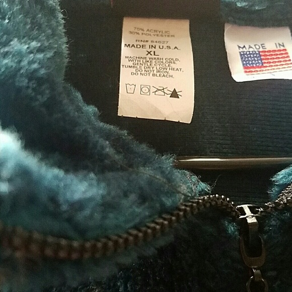 Cozy wolf jacket - Picture 4 of 4