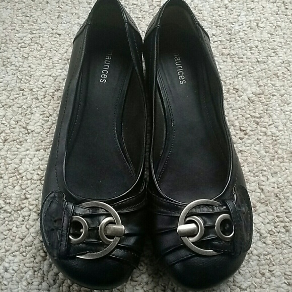 Black flats