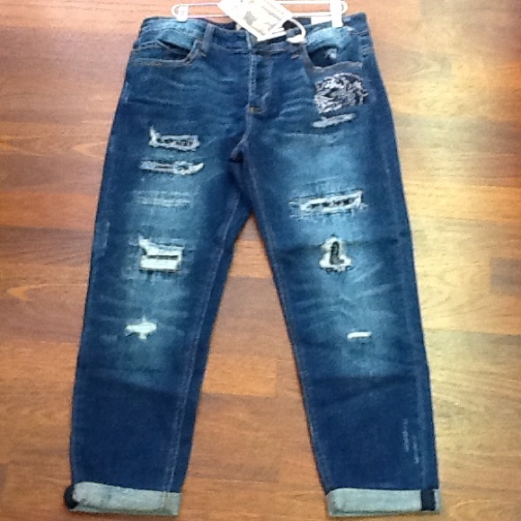 Distressed Boyfriend Jeans - Picture 3 of 3