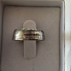 Handmade coin ring made from a 1988 US Quarter.