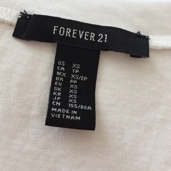 [SOLD] White Sleeveless Tee - Picture 3 of 3