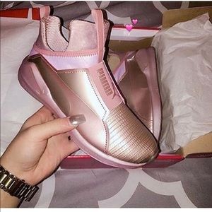 Meet your Posher, Precious