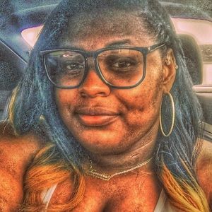 Meet your Posher, Jonelle