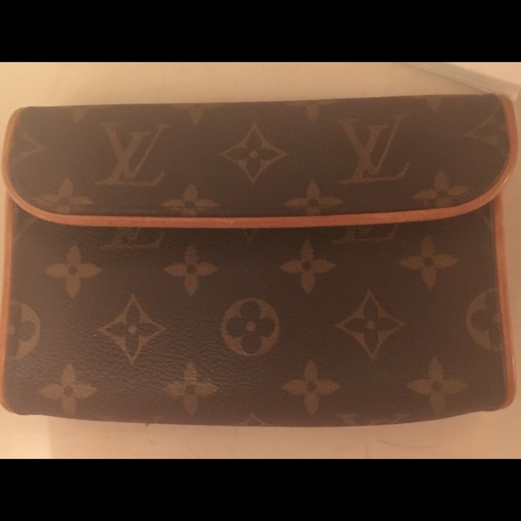 Authentic miniature Louis Vuitton Clutch - Picture 1 of 3