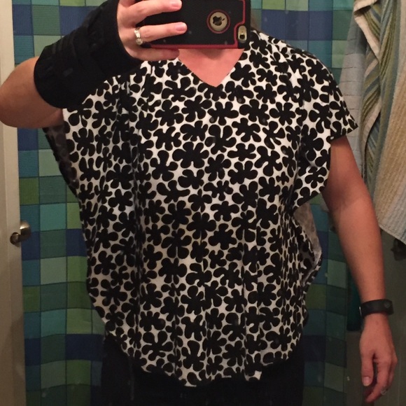 Cute top!