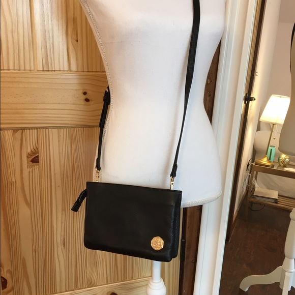 Vince Camuto Handbags - Vince Camuto Cami Crossbody