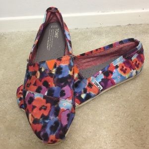 Floral Toms