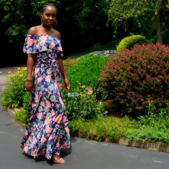 Off the shoulder maxi dress