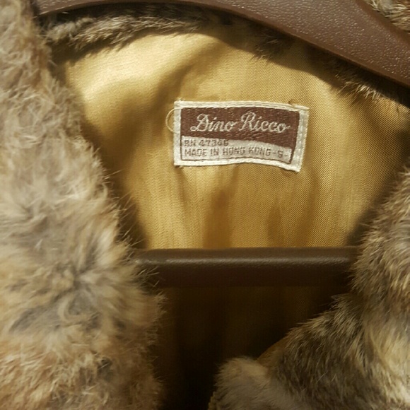 Coat - Picture 3 of 4