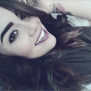Meet your Posher, Mariel