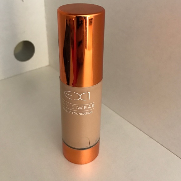 EX1 invisiwear liquid foundation