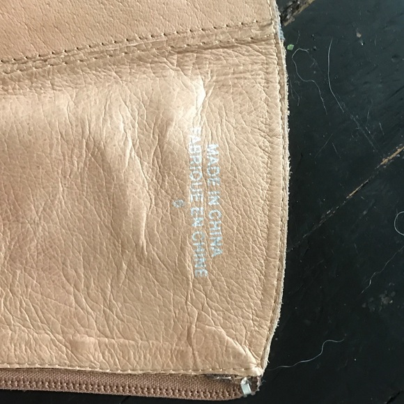 Boots - Picture 3 of 3