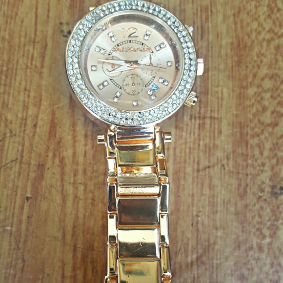 Watch - Picture 3 of 4