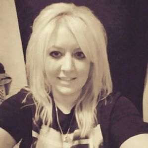 Meet your Posher, Cassandra