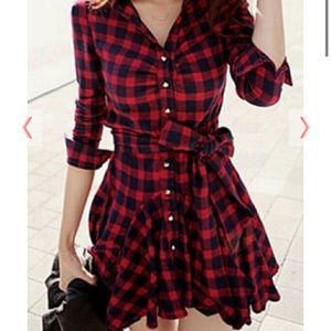 💟NEW LISTING💟Plaid pleated dress