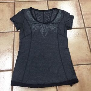 Lululemon top