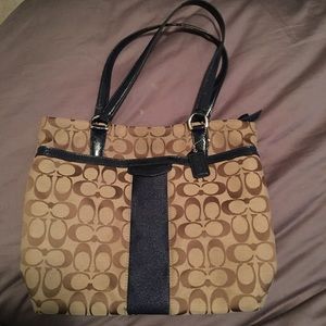 Coach shoulder bag