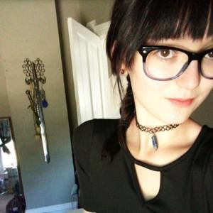 Meet your Posher, Isabella