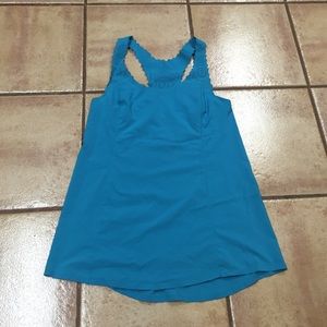 Lululemon top