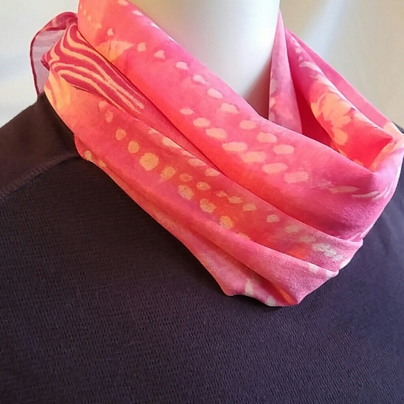 Scarf - Picture 4 of 4