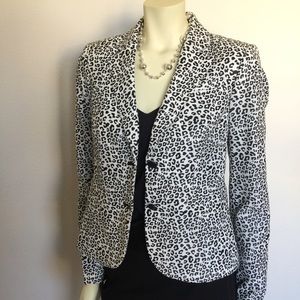 Like New! Calvin Klein animal print blazer Sz4