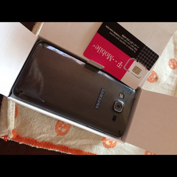 Brand new galaxy on5 - Picture 4 of 4