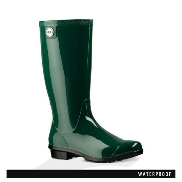 Ugg Tall Water Boots (Size 9)