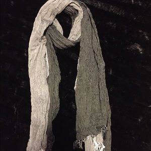 Aldo scarf