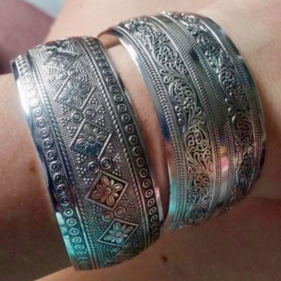Tibetan Boho Tribal Vintage Silver Cuff Bracelets - Picture 2 of 8