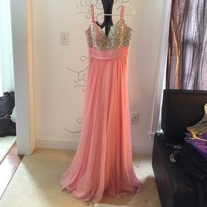 Elegant pink evening dress by La Femme