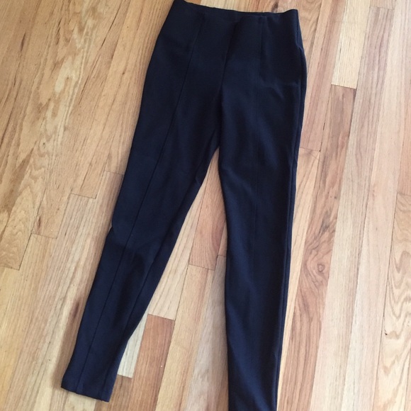 Nygaard Slims  stretch leggings ab/glute elastic