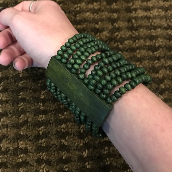 Beaded and wood bracelet - Picture 2 of 2